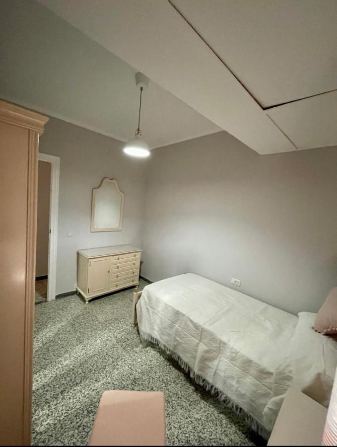 Apartamentos Ismael. Isabel Peniscola Bagian luar foto
